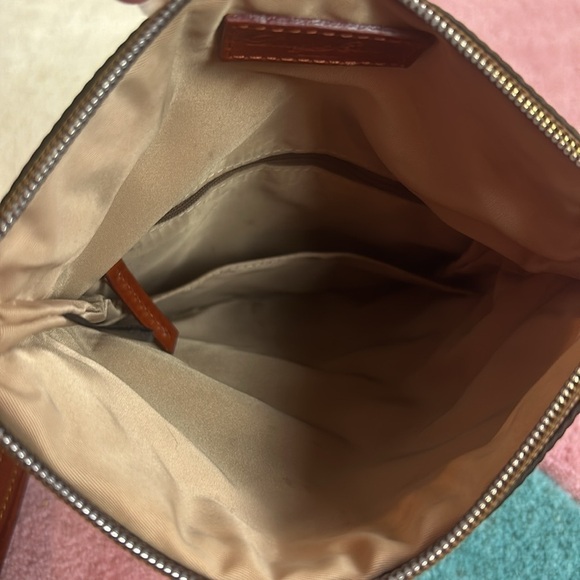 Dooney & Bourke Brown Fold-Over Magnetic Wristlet Bag - Picture 11 of 17